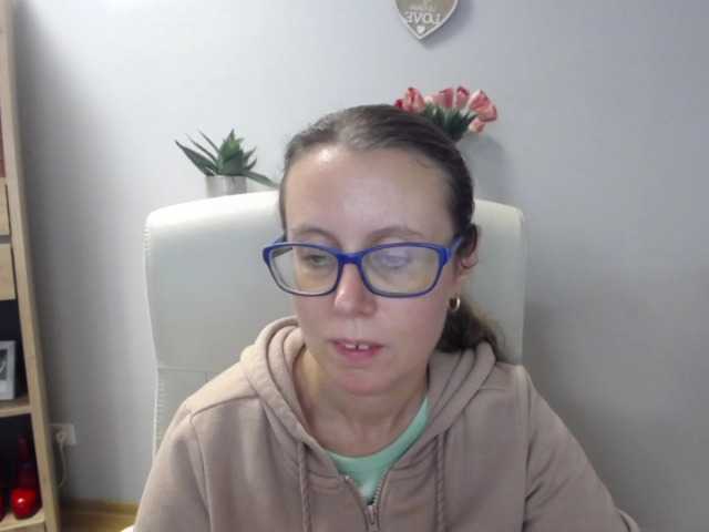 sparkleLizzy live cam on BongaCams
