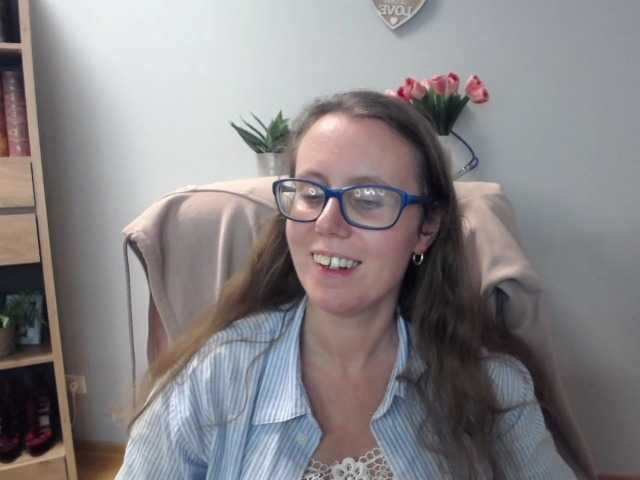 sparkleLizzy live cam on BongaCams