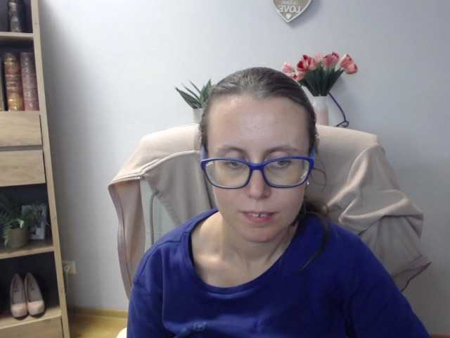 sparkleLizzy live cam on BongaCams