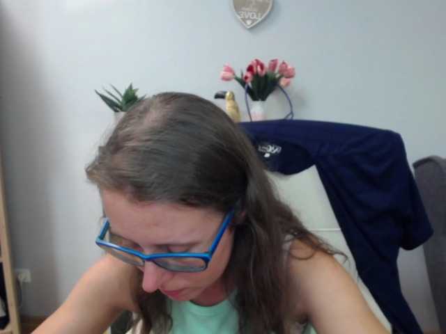 sparkleLizzy live cam on BongaCams