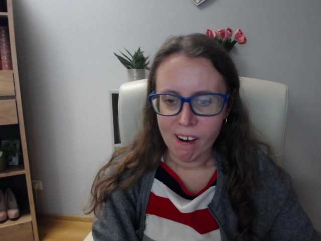 sparkleLizzy live cam on BongaCams