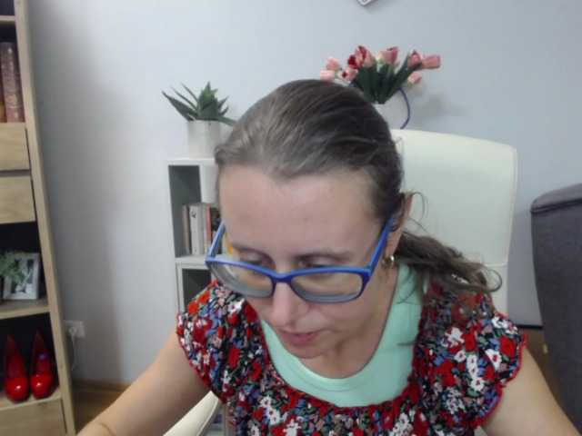sparkleLizzy live cam on BongaCams