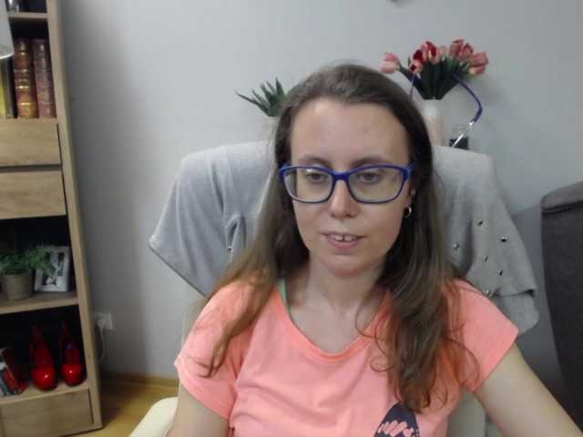sparkleLizzy live cam on BongaCams