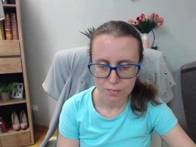 sparkleLizzy live cam on BongaCams