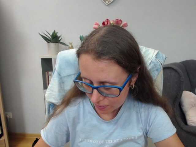 sparkleLizzy live cam on BongaCams