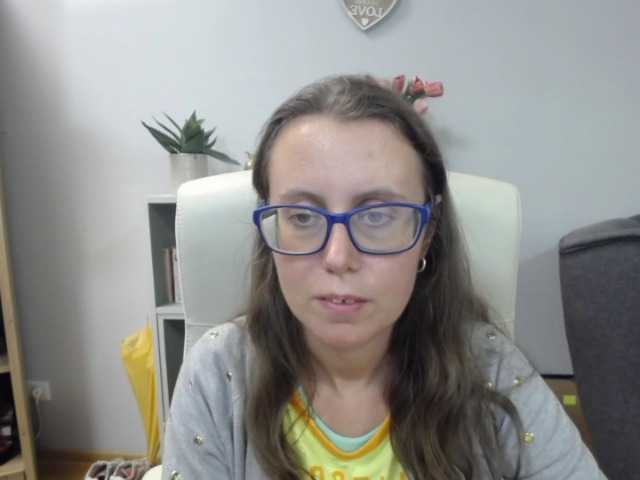 sparkleLizzy live cam on BongaCams
