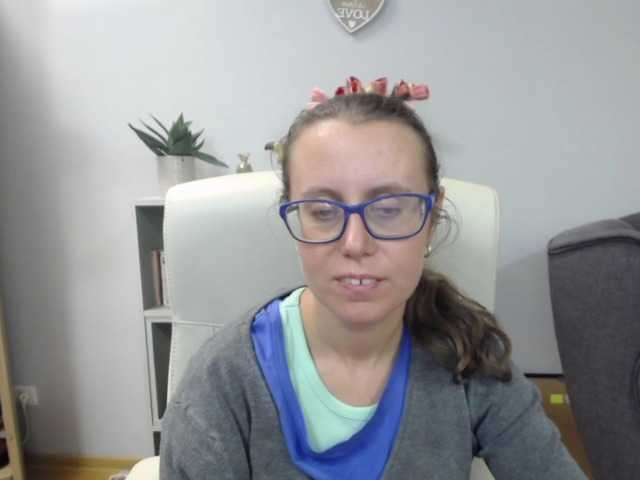sparkleLizzy live cam on BongaCams
