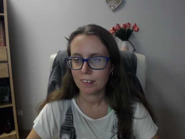 sparkleLizzy live cam on BongaCams