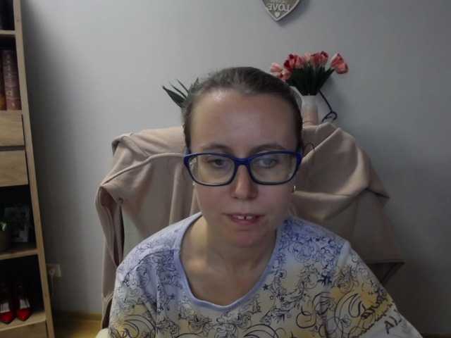 sparkleLizzy live cam on BongaCams