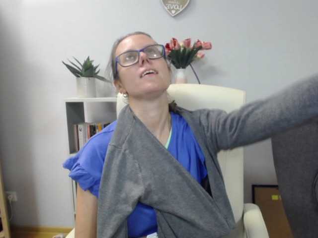 sparkleLizzy live cam on BongaCams