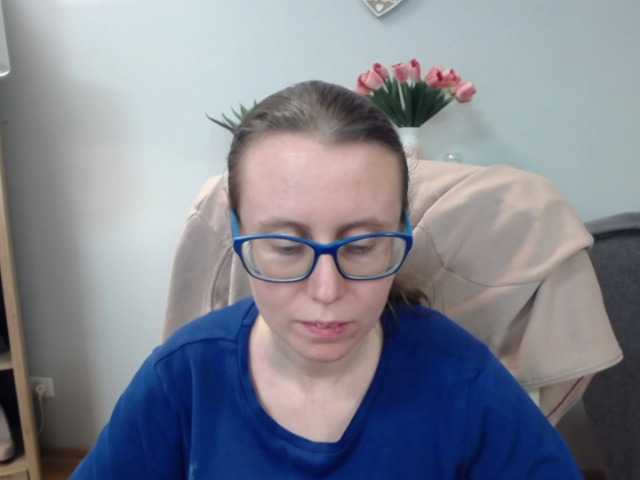 sparkleLizzy's BongaCams show and profile