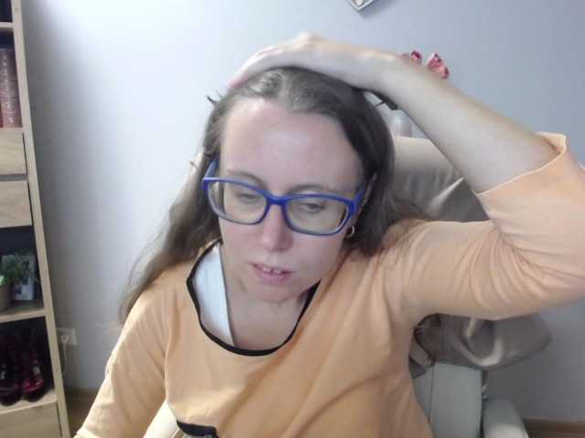 sparkleLizzy live cam on BongaCams