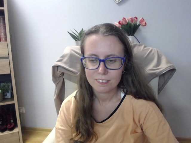 sparkleLizzy live cam on BongaCams