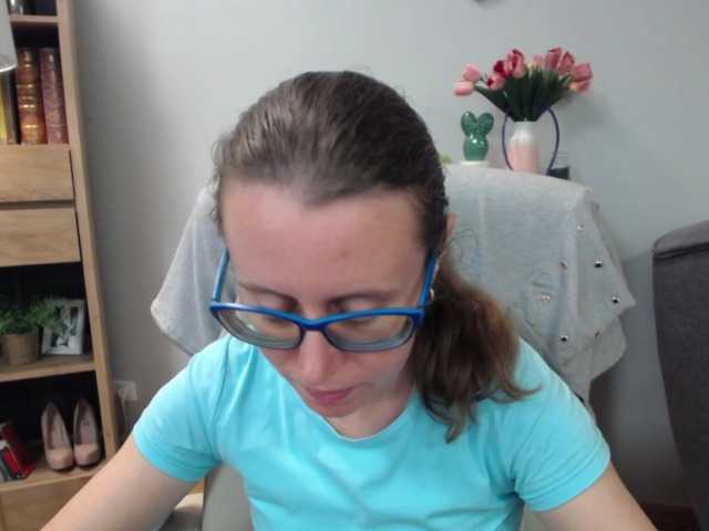 sparkleLizzy live cam on BongaCams