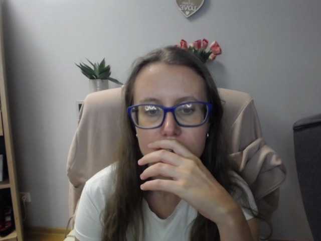 sparkleLizzy live cam on BongaCams