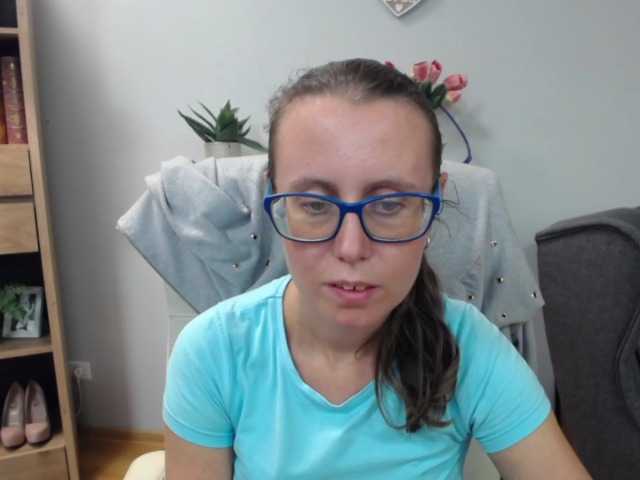 sparkleLizzy live cam on UnifiedCams