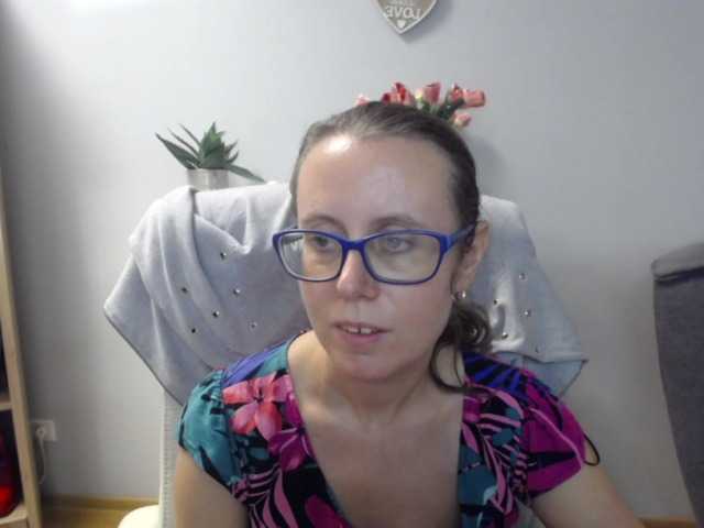 sparkleLizzy live webcam show
