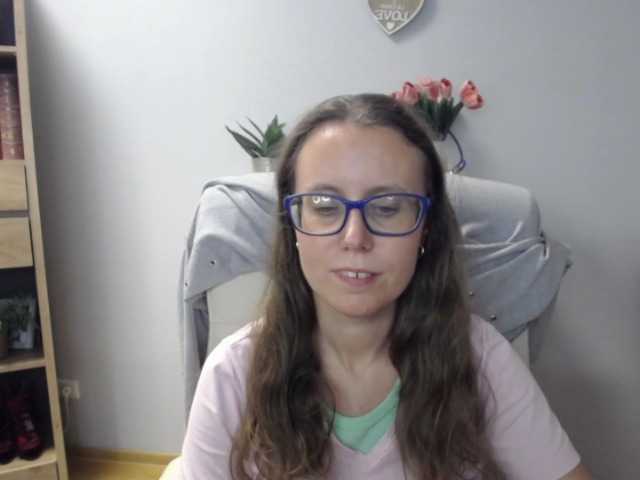 sparkleLizzy live cam on BongaCams