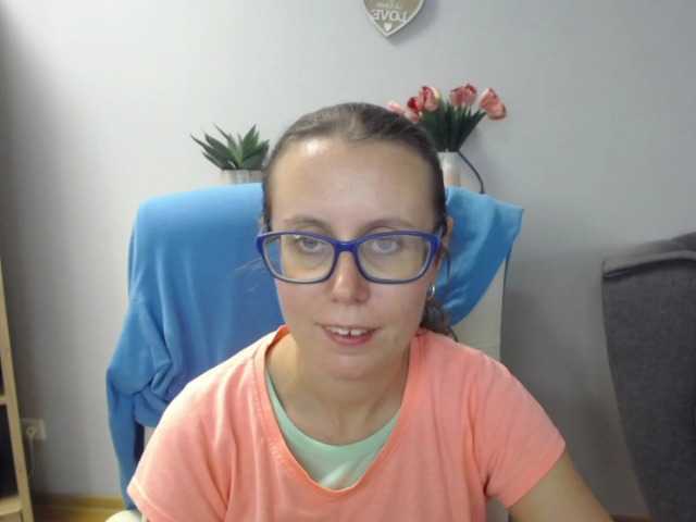 sparkleLizzy live cam on BongaCams