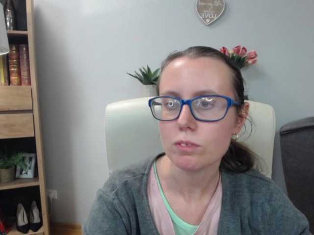 sparkleLizzy live cam on BongaCams