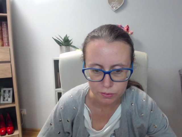 sparkleLizzy live cam on BongaCams