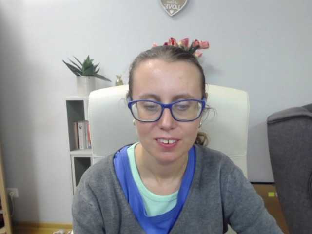 sparkleLizzy live cam on BongaCams