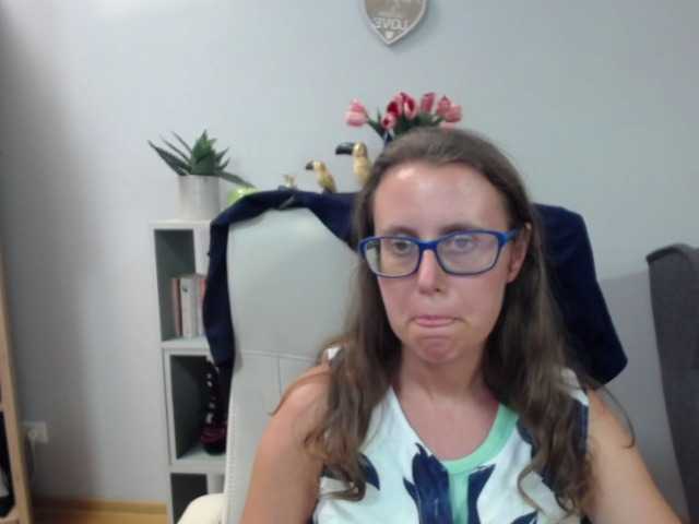 sparkleLizzy live cam on BongaCams