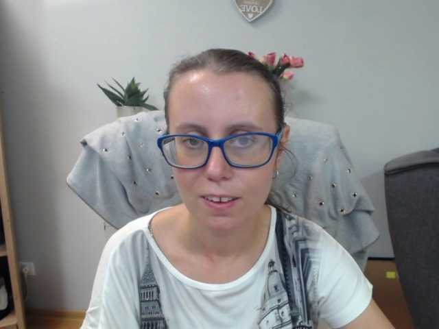 sparkleLizzy live webcam show