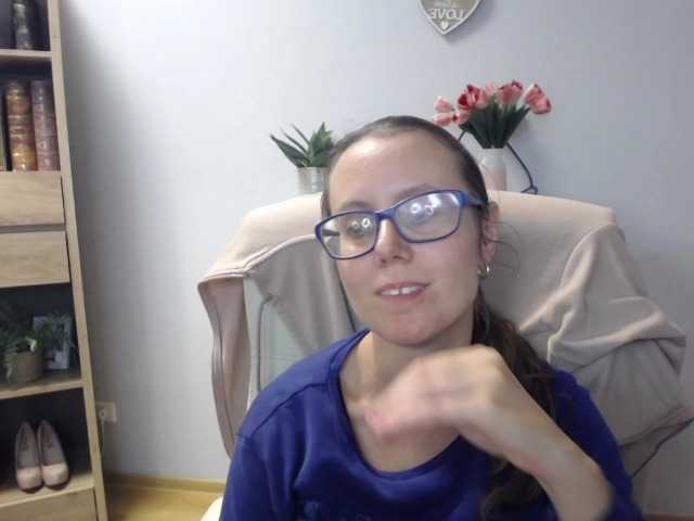 sparkleLizzy live cam on BongaCams