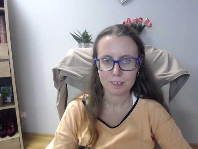 sparkleLizzy live cam on BongaCams