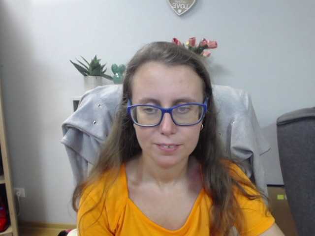 sparkleLizzy Live Cam on BongaCams