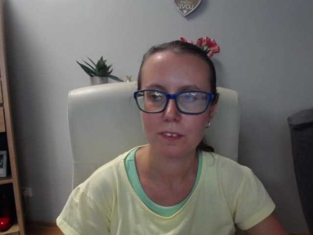 sparkleLizzy live cam on BongaCams