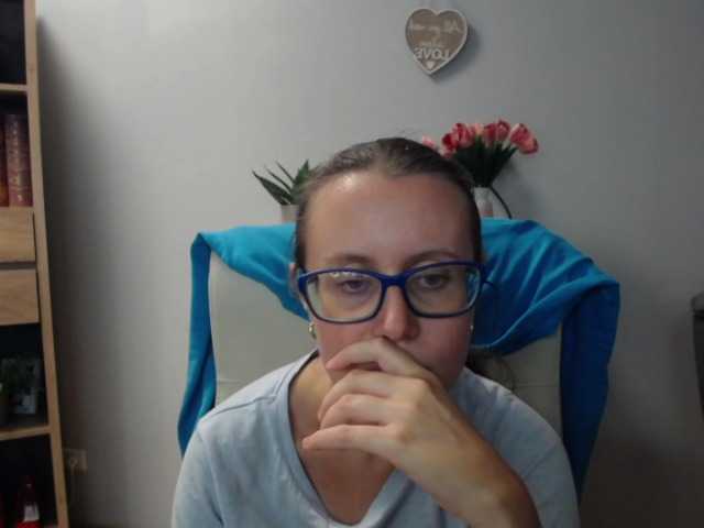 sparkleLizzy live cam on BongaCams