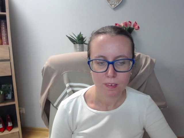 sparkleLizzy live cam on BongaCams