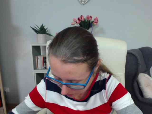 sparkleLizzy webcam