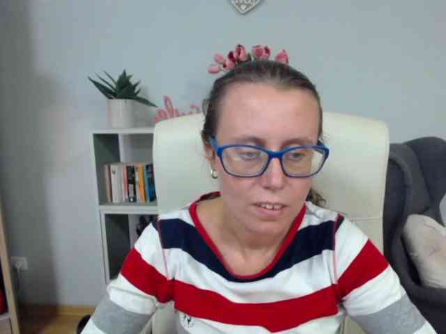 sparkleLizzy webcam