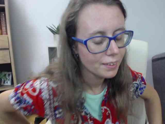 Model: sparkleLizzy