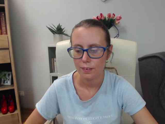 sparkleLizzy webcam