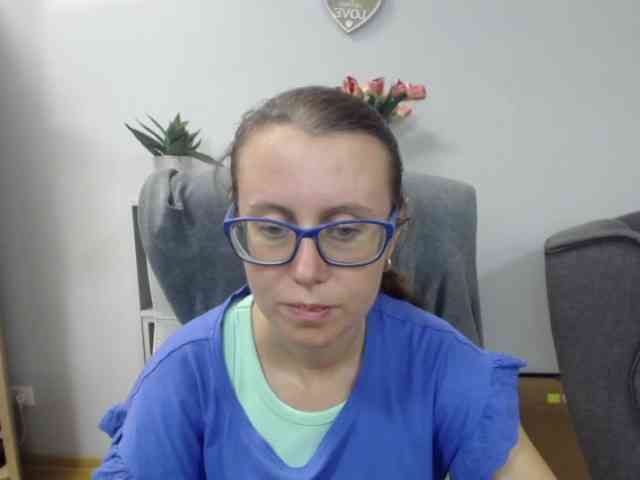sparkleLizzy Live Webcam on BongaCams