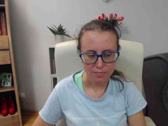 sparkleLizzy Sex Cam Show