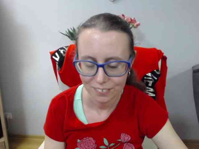 Model: sparkleLizzy