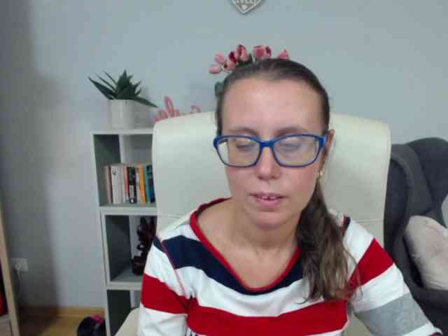sparkleLizzy webcam