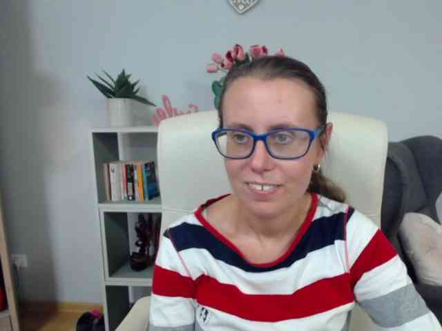 sparkleLizzy webcam