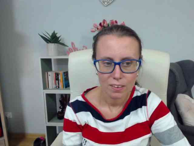 sparkleLizzy webcam