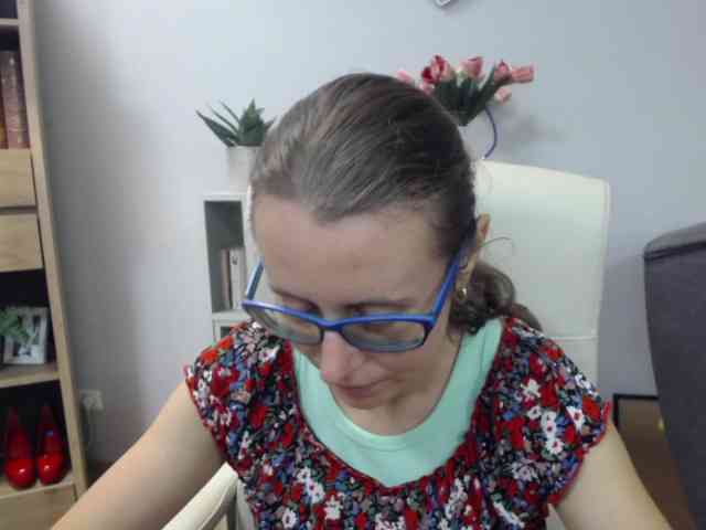 sparkleLizzy webcam