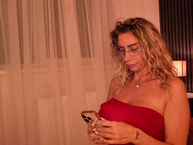 angell-wow webcam
