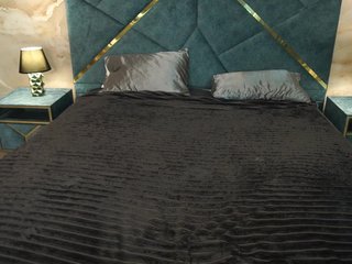 MagikPeachh Porn Show