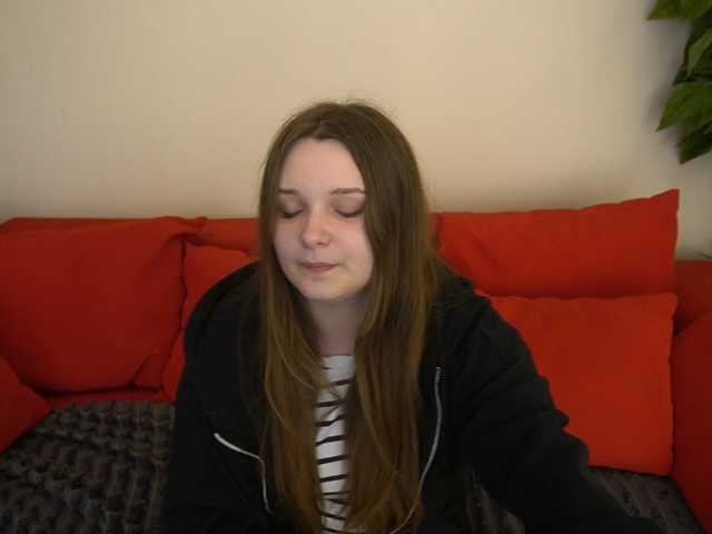 MagikPeachh, en directo ahora en BongaCams