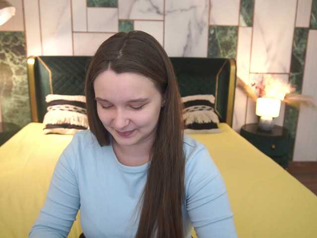 MagikPeachh live cam on BongaCams