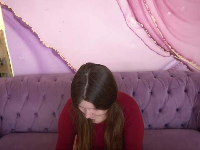 MagikPeachh live cam preview